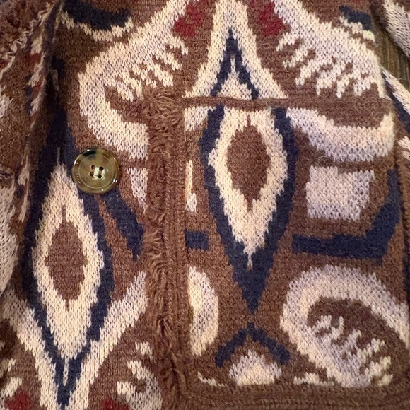 FARM Rio Multicolor Patterned Sweater - Picture 4 of 9